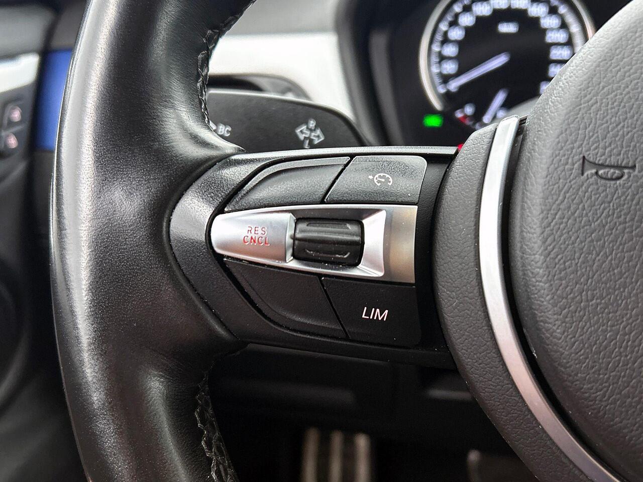 BMW X2 xDrive25e 224PK High Executive Plug-In M-SPORT | LEER | EL-ACHTERKLEP