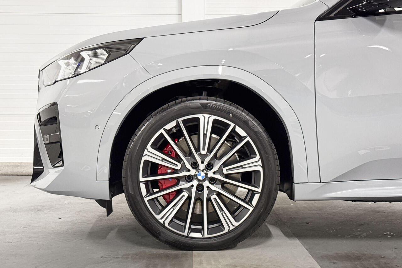 BMW X2 iX2 eDrive20 | M-Sport Pro | Innovation Pack | Comfort Pack | Driving Assistant Plus | Harman/Kardon | Panoramadak | Comfort Access