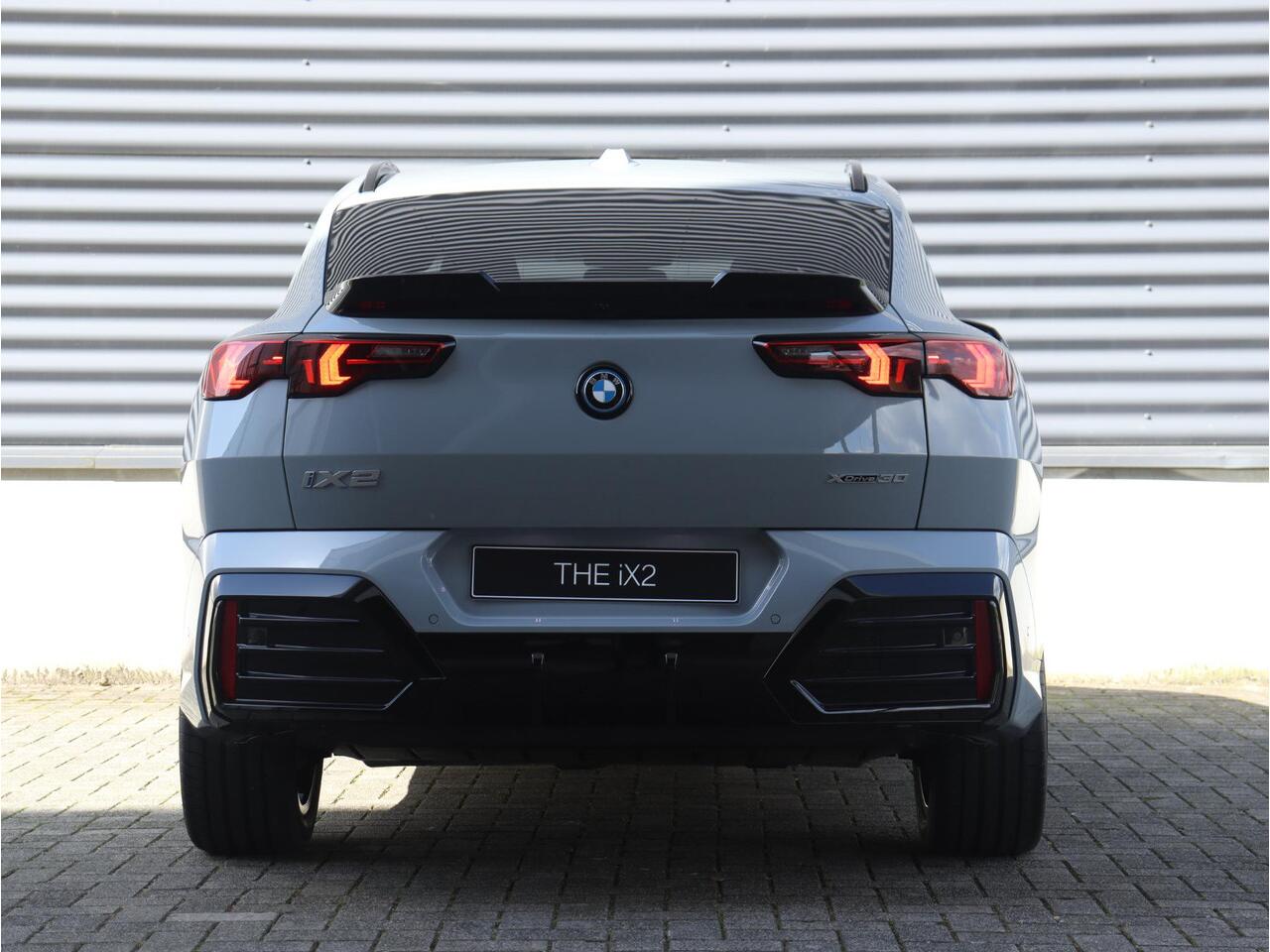 BMW X2 iX2 xDrive30 | M Sport Package | Equipment Package Pro | Comfort Pack