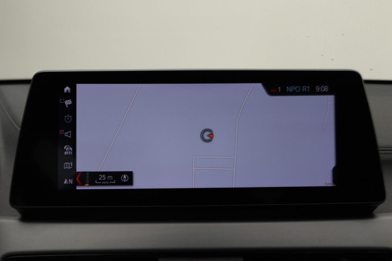 BMW X2 xDrive25e Business Edition Plus M-Kuipstoelen, Head-Up, Leer, Cruise, LED, Bluetooth, Navigatie, PDC, 19''