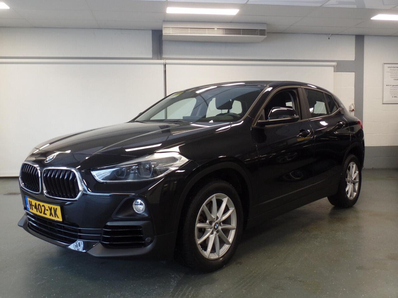 BMW X2 sDrive18i Executive Edition Navigatie, Achteruitrijcamera, Head up display, Elek achterklep, Cruise controle, Pdc V/A, Xenon, Lm velgen17'', Nederlandse auto, Ex eerste eigenaar!! auto Bovag afleverpakket 695,-