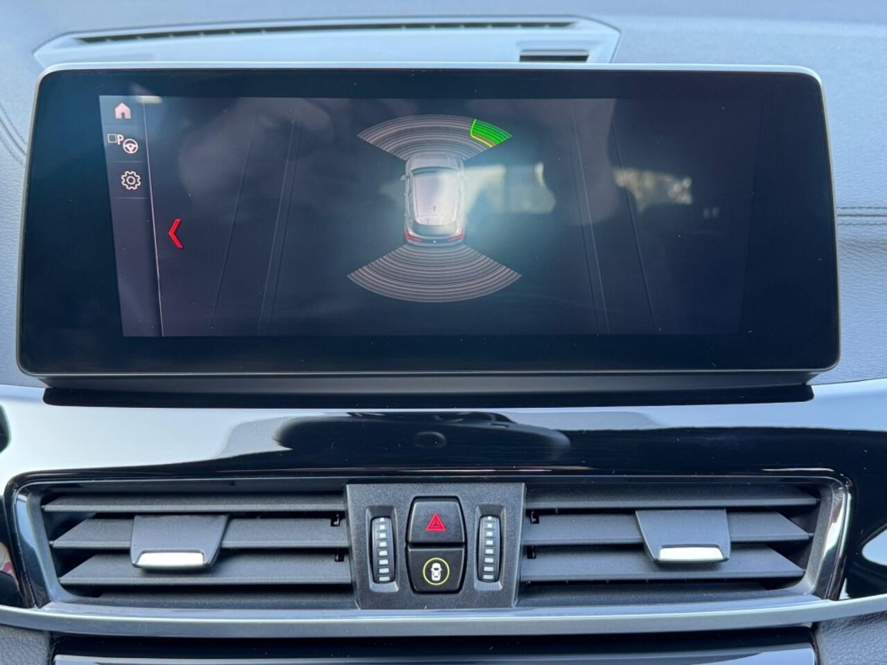 BMW X2 S-DRIVE 1.8 AUT. LED NAVI TREKHAAK AIRCO LMV PDC