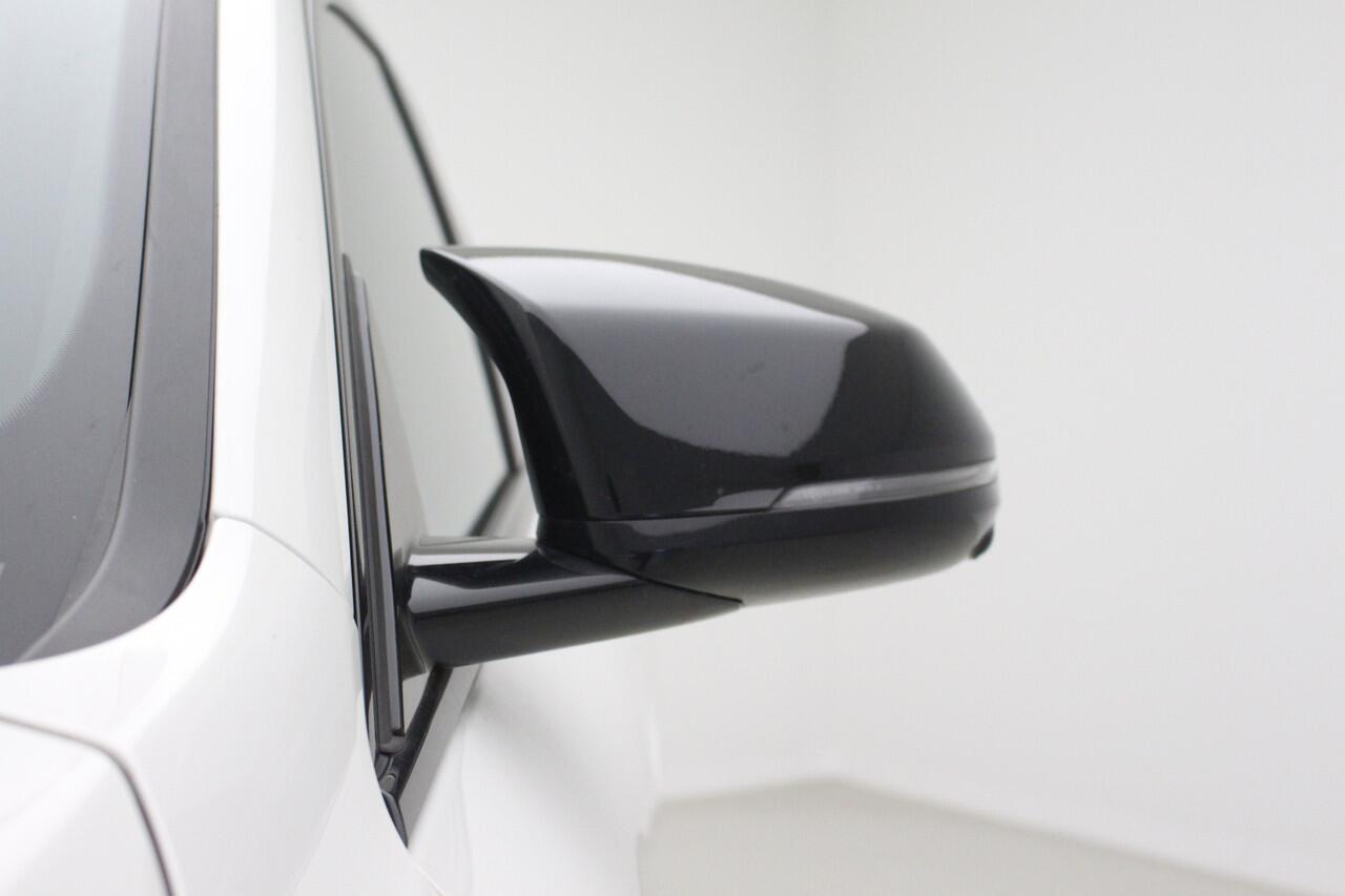 BMW X2 M35i xDrive | CoPilot | Harman Kardon | Iconic Glow nierengrille