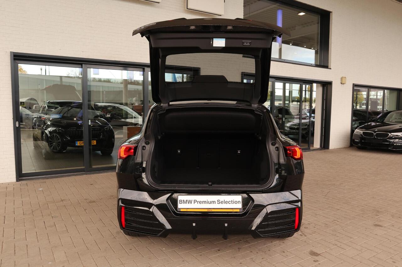 BMW X2 iX2 eDrive20 M Sportpakket Pro | Innovation Pack | Comfort Pack | Panoramadak