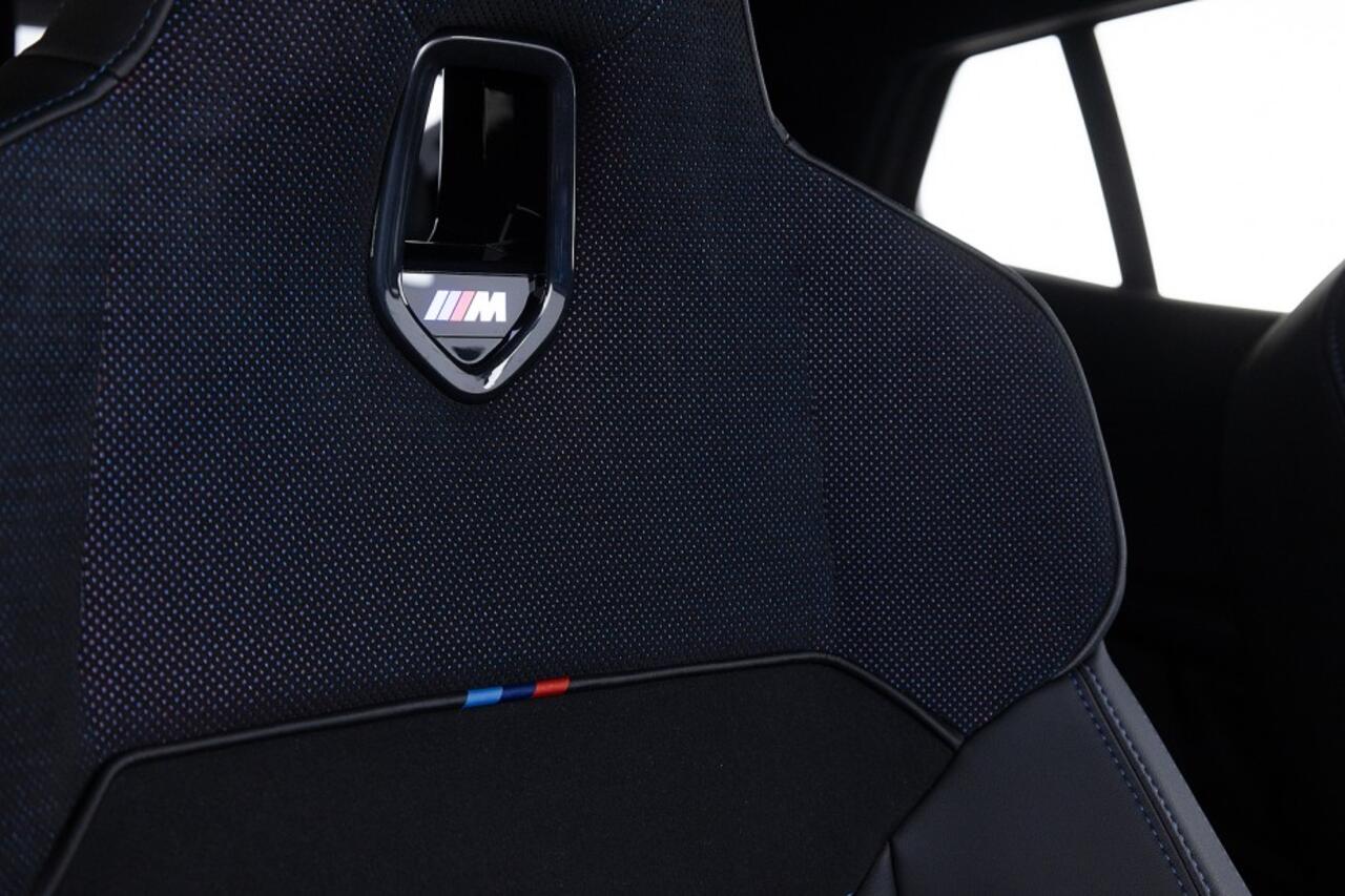 BMW X2 iX2 eDrive20 67 kWh M-Sport | SOH 100% | Head-Up | harman/kardon