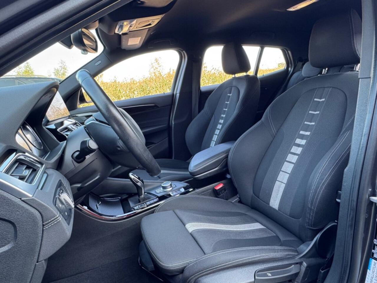 BMW X2 S-DRIVE 1.8 AUT. LED NAVI TREKHAAK AIRCO LMV PDC