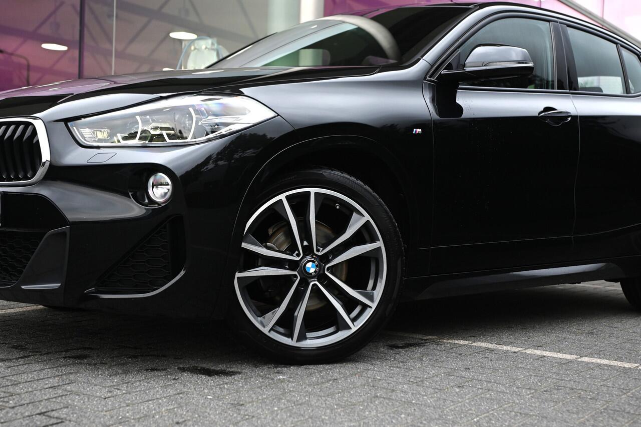 BMW X2 sDrive18i M Sport Automaat / Sportstoelen / LED / Stoelverwarming / M Sportonderstel / Cruise Control / Airconditioning / PDC