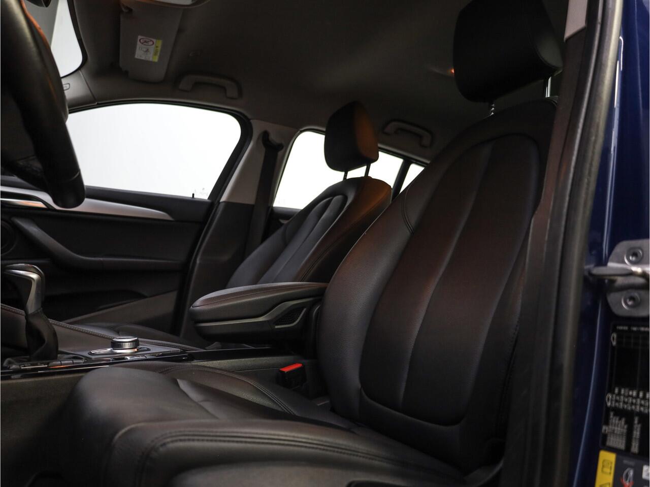 BMW X2 xDrive25e Executive | Camera | Stoelverwarming |