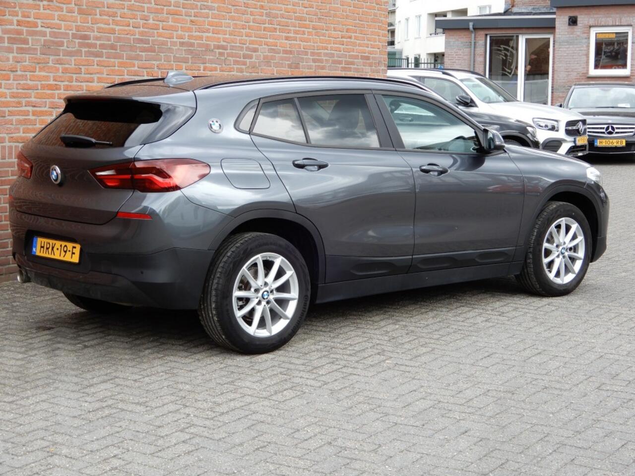 BMW X2 SDRIVE18I HIGH EXECUTIVE automaat