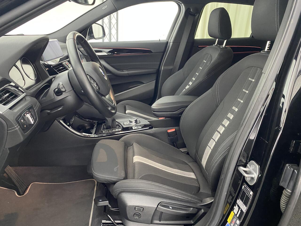 BMW X2 xDrive25e Business Edition Plus | Apple carplay | Cruise Adaptief | 18 inch | Elektr. achterklep