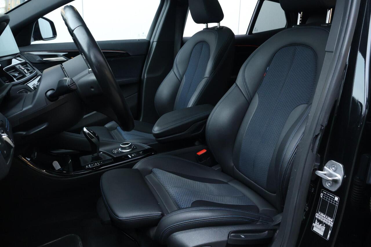 BMW X2 sDrive20i High Executive Edition / M Sport / Pano / All season
