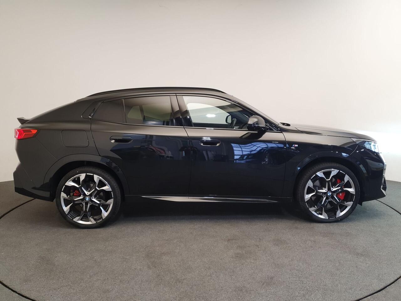 BMW X2 sDrive20i M-Sport Pro Harman Kardon, Panorama dak, Trekhaak, Head-up, 21"