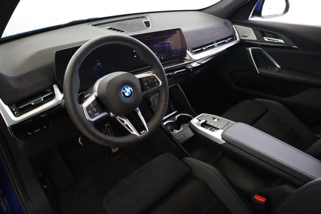 BMW X2 iX2 eDrive20 M Sportpakket Pro | Driving Assitant Plus | Elektr. Trekhaak | Premium & Comfort Pack | Ekris Selection