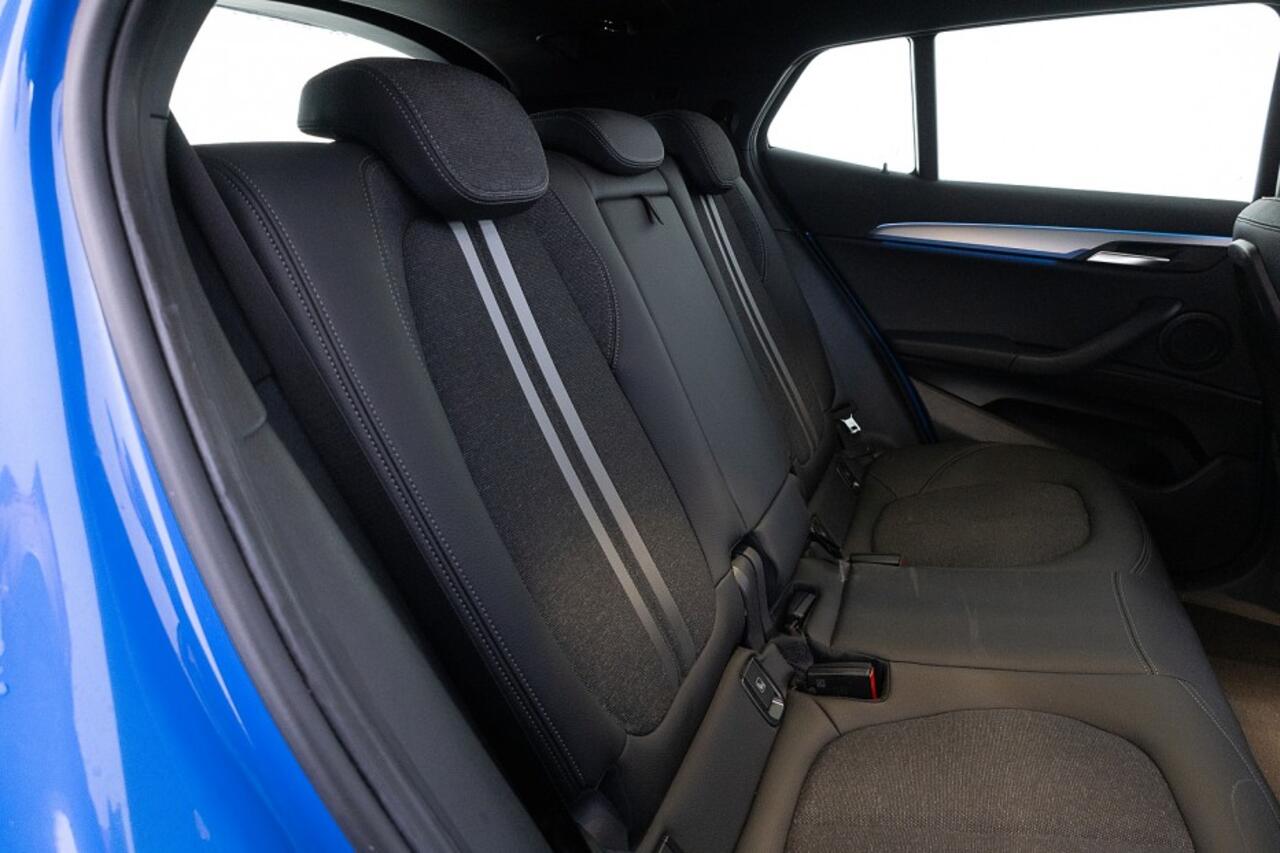 BMW X2 xDrive25e High Executive M-Sport | PANORAMADAK | Half LEDER | Full LED | PHEV Plug-in Hybrid