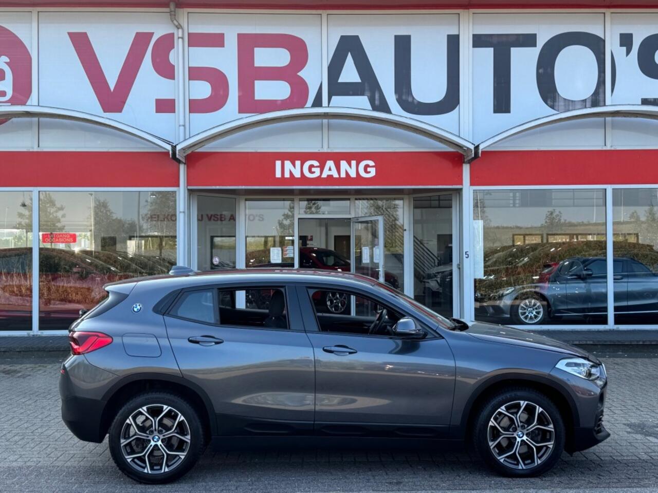 BMW X2 S-DRIVE 1.8 AUT. LED NAVI TREKHAAK AIRCO LMV PDC