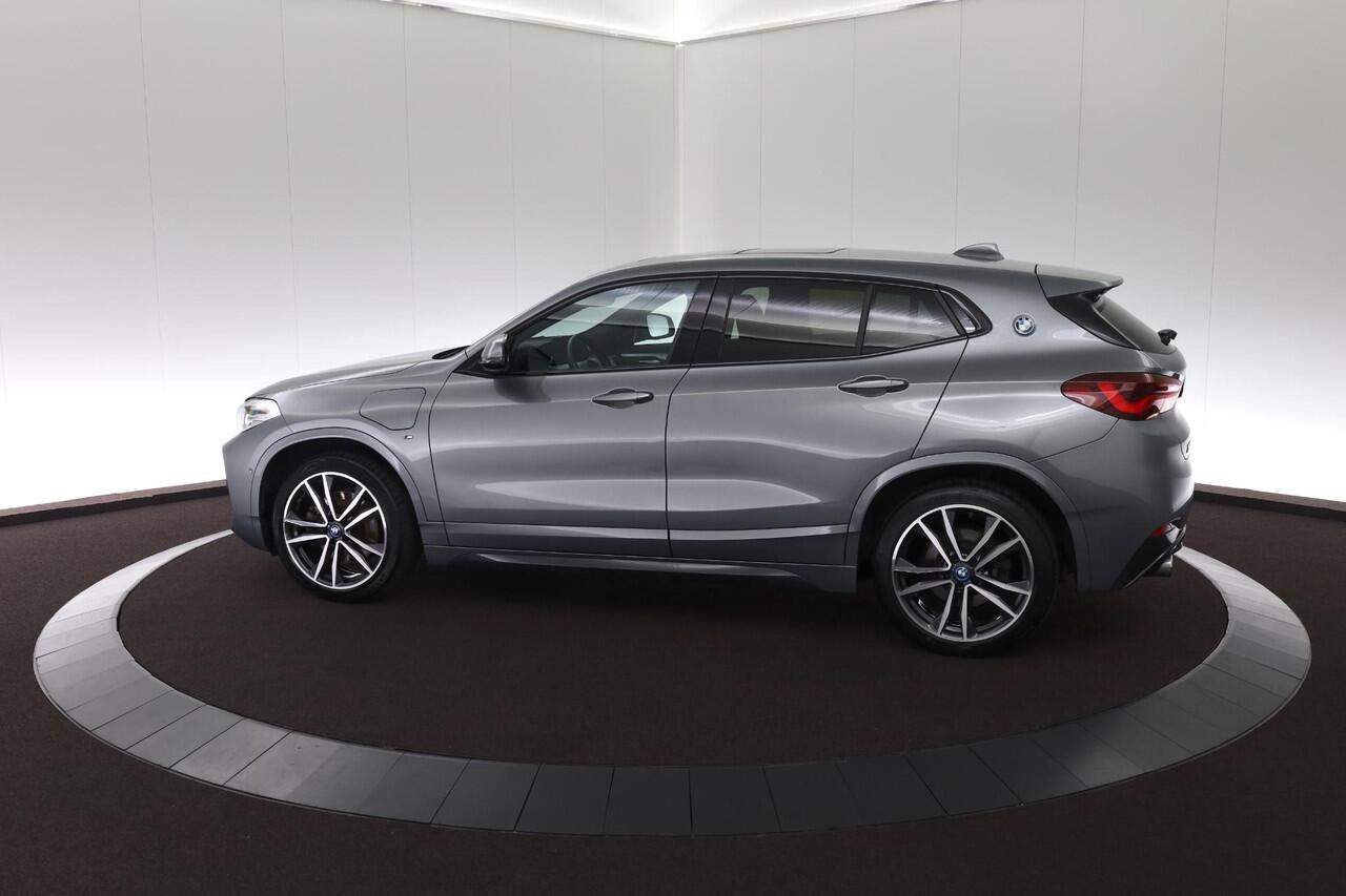 BMW X2 xDrive25e M Sport -Pano/Head up/H&K audio-