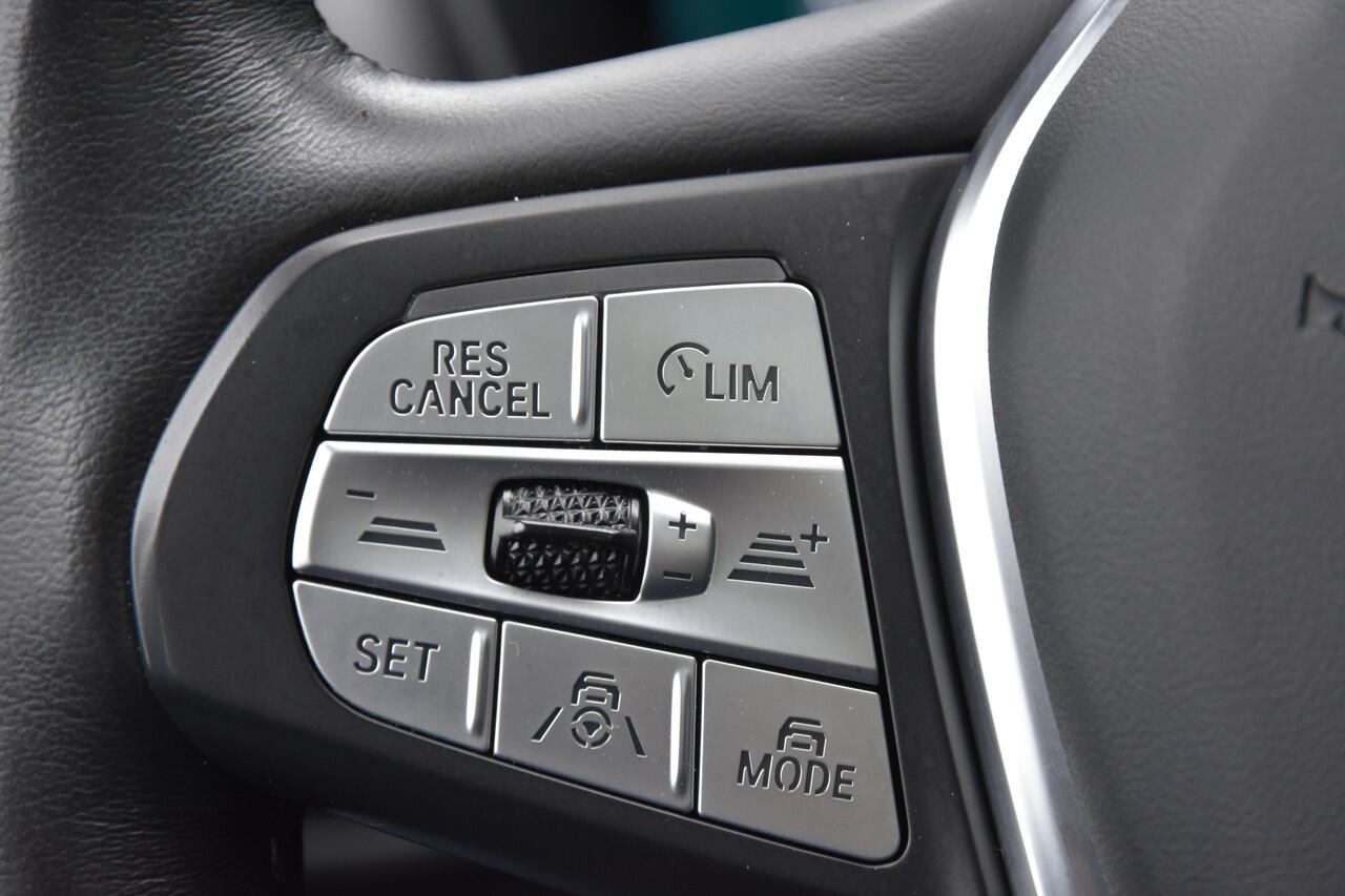 BMW X3 iX3 High Executive 80 kWh | SOH 96.3% | PANORAMA DAK | TREKHAAK