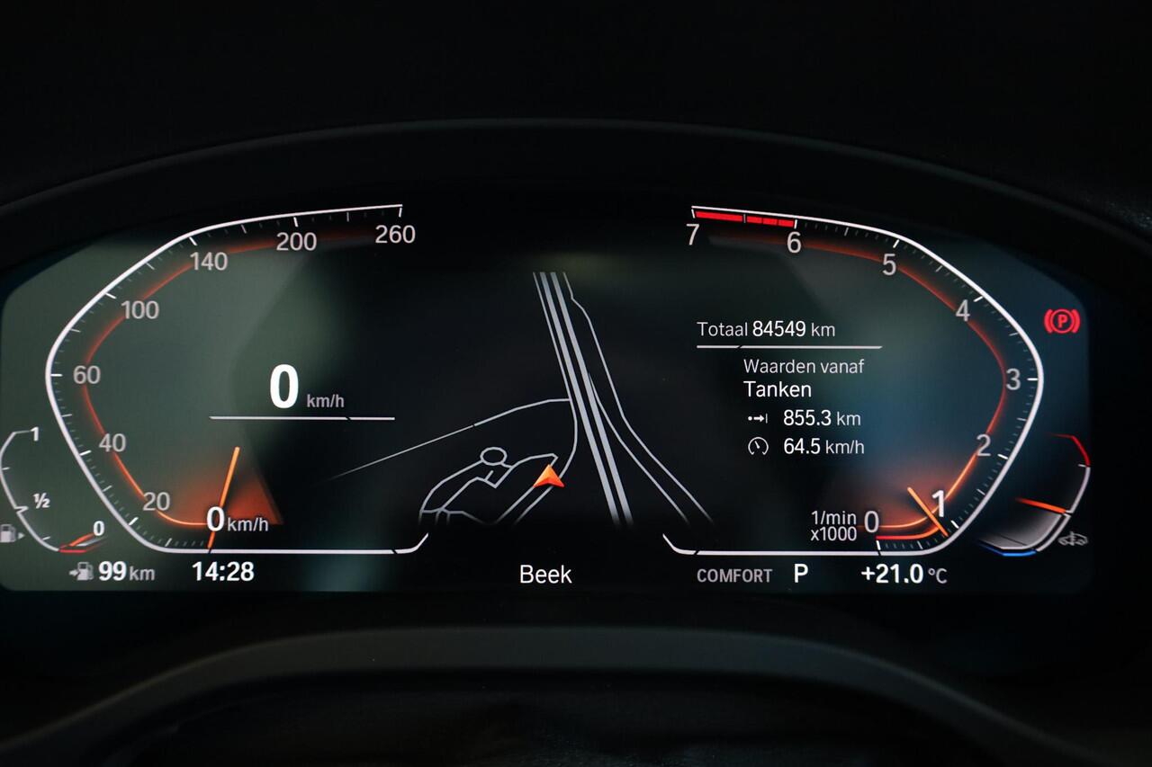 BMW X3 xDrive20i High Executive | M Sportpakket | Glazen panoramadak | Head-Up Display