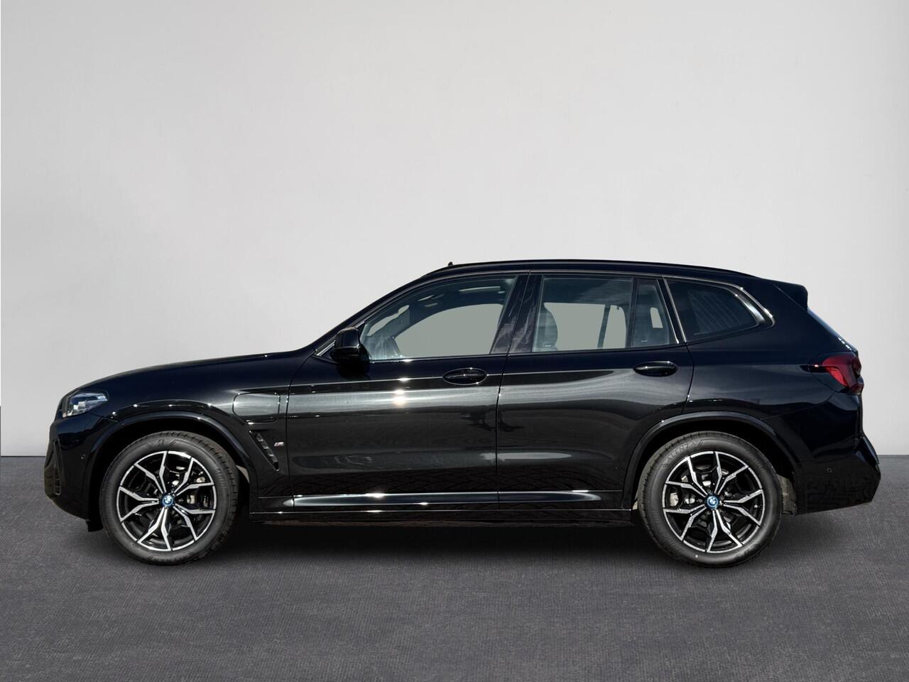 BMW X3 xDrive30e High Executive | M Sport | Pano | Camera | Navi | Leer | Elektr. Stoel + Memory | Navi ( Vestiging - Vianen )