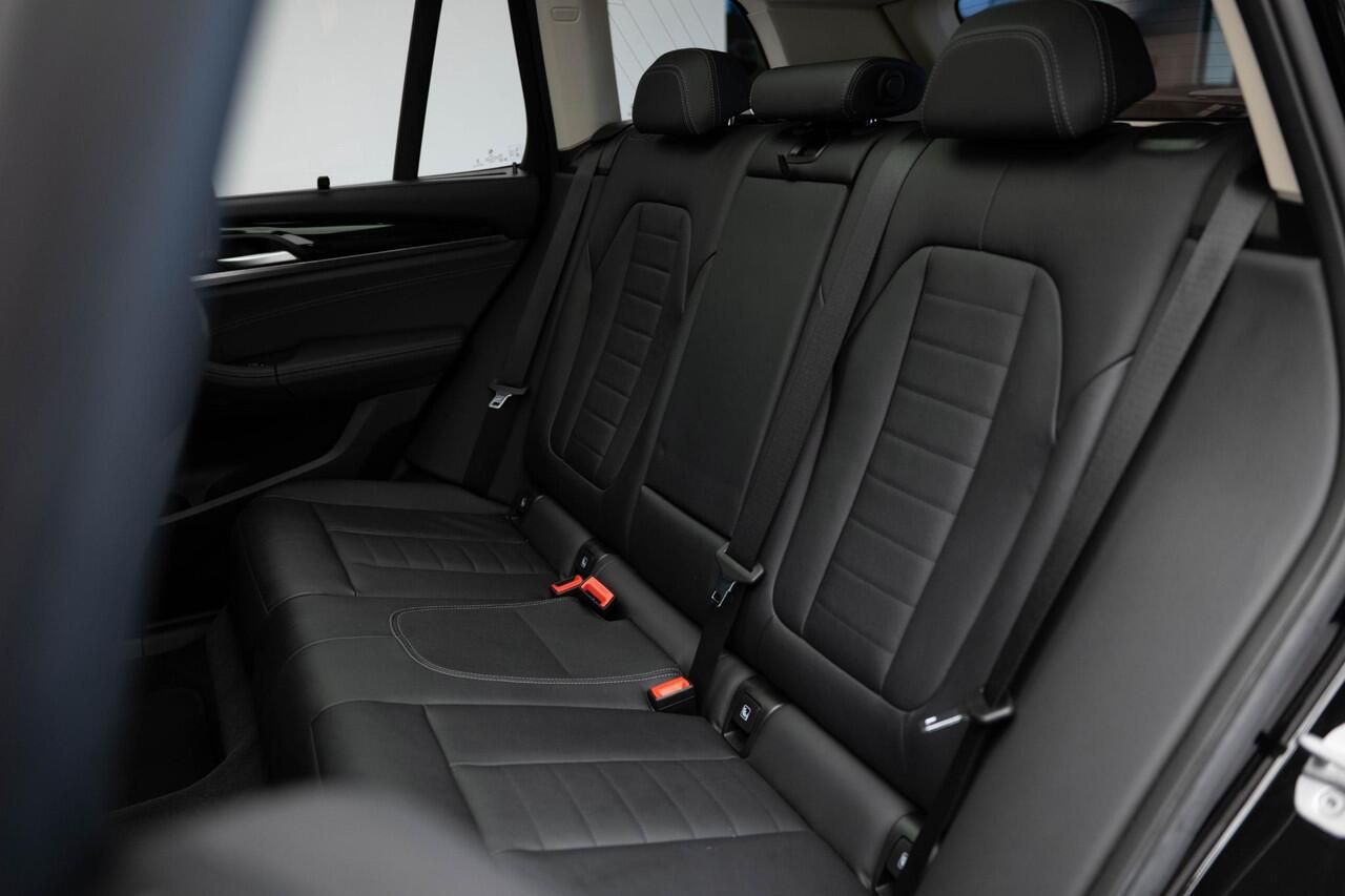 BMW X3 xDrive20i Business Edition Plus |Pano|Leder|Adaptive|