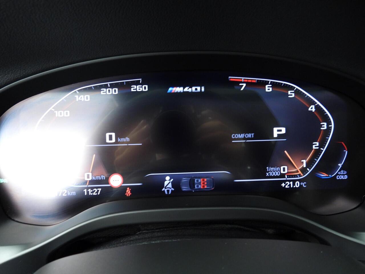 BMW X3 M40i xDrive | M-Sportpakket | LED | Leder | HUD | Schuifdak | Trekhaak | DAB | Hifi speakers | Alu 20 inch