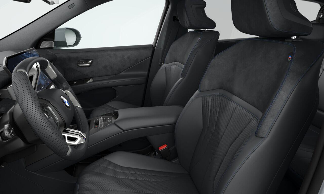 BMW X3 iX3 50 xDrive | M-Sport | 21'' | Head-Up | Harman/Kardon | Elek. stoel. | Getint glas | Neue Klasse | Drive Ass. Plus | Stoelverw. | Camera | Comf. Acc. | HiFi