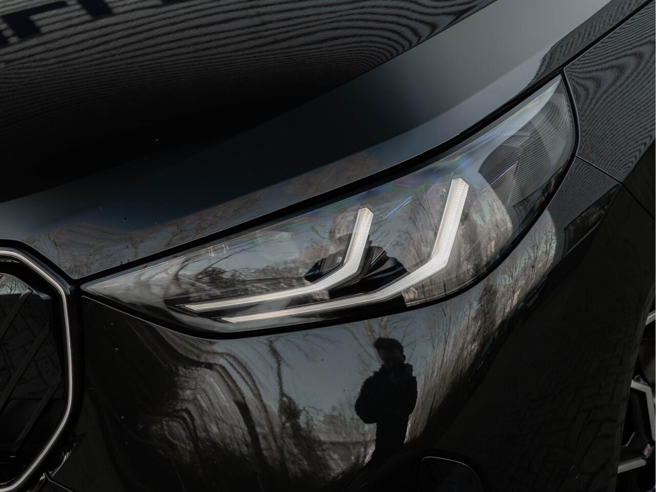 BMW X3 30e xDrive M-Sport Pro - Driving Ass Prof - Trekhaak - Head-up - Pano