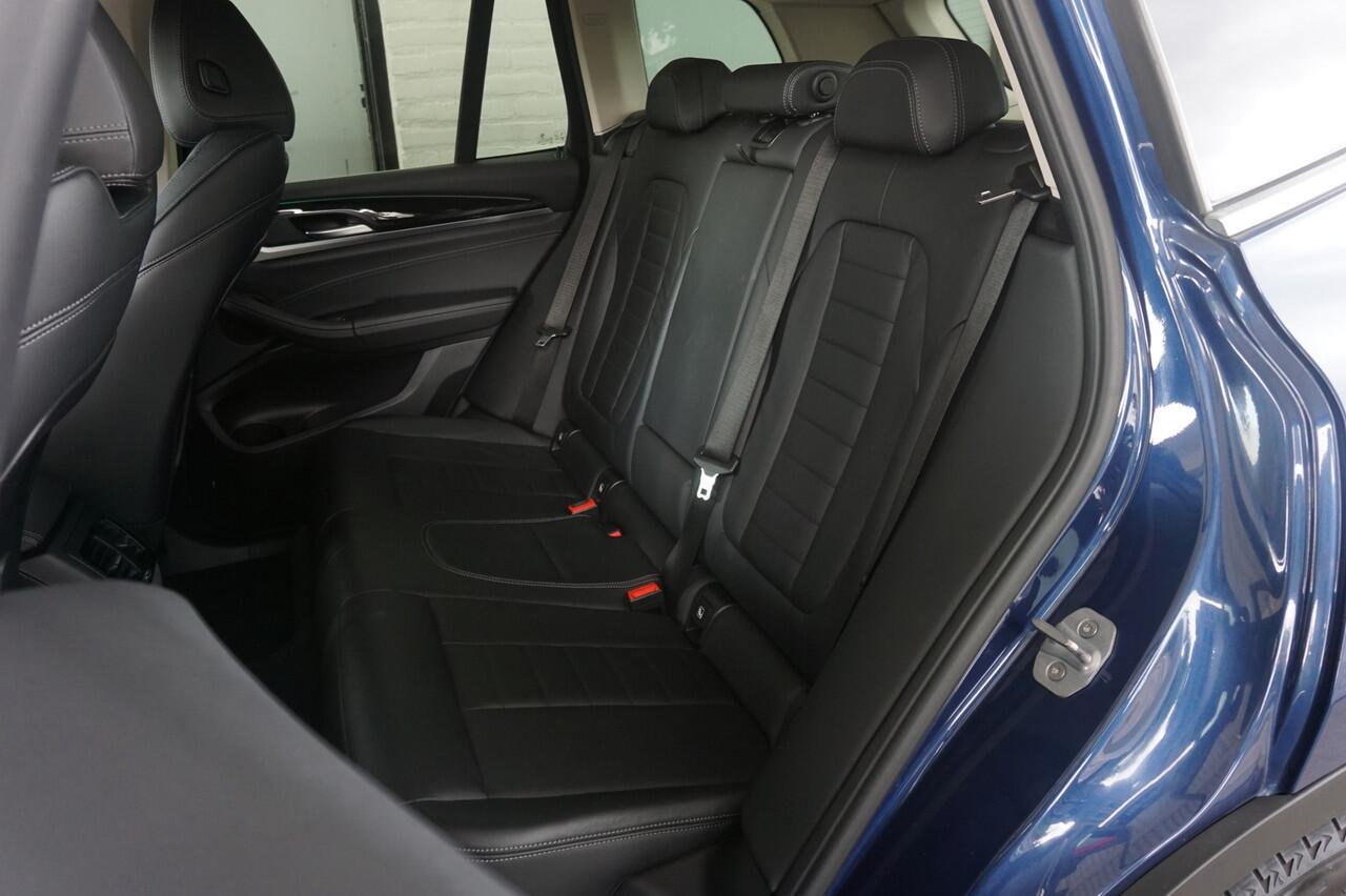 BMW X3 xDrive20i Dealerauto | Leer | Sportinterieur | Trekhaak