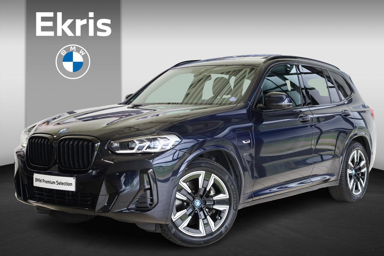 BMW X3 xDrive30e M Sportpakket | 20 inch | Elektrische Trekhaak | Glazen panoramadak | Driving Assistant | Adaptieve LED | Head-Up