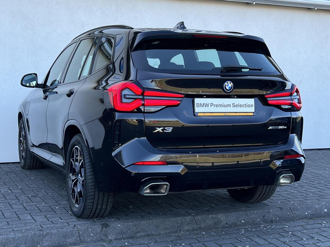 BMW X3 xDrive30e M-Pakket | Panoramadak | Comfort Access | HiFi Sound