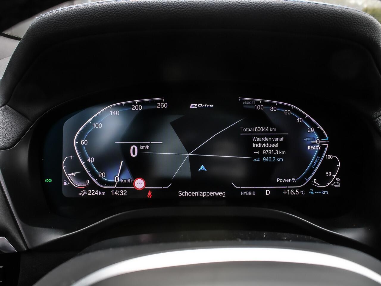 BMW X3 xDrive30e 292PK High Executive M-Sport | M-SPORT KUIPSTOELEN | HEAD-UP | PANO | HARMAN KARDON | SHADOWLINE |