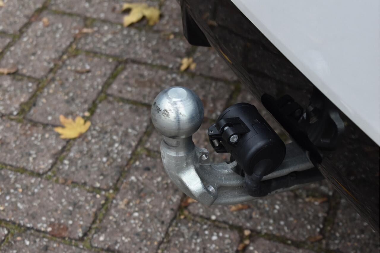 BMW X3 xDrive30e High Executive M-Sport 299 pk Driving Assistant | Camera | Elekt.trekhaak | Carplay | Leder | Adapt.CC | Full LED | Historie