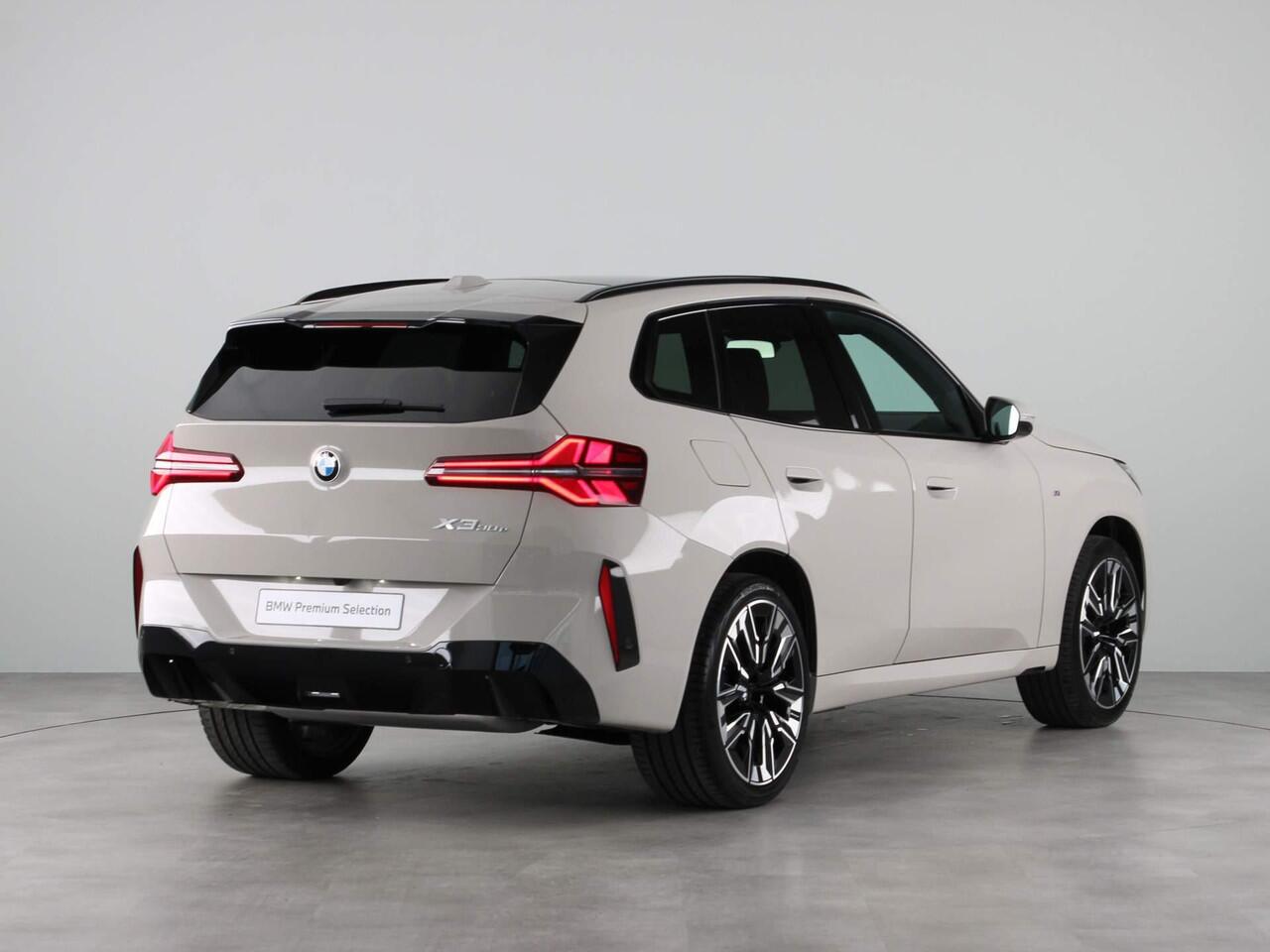 BMW X3 30e xDrive | M Sport Pro | Trekhaak | Driving Assistant Profesional |