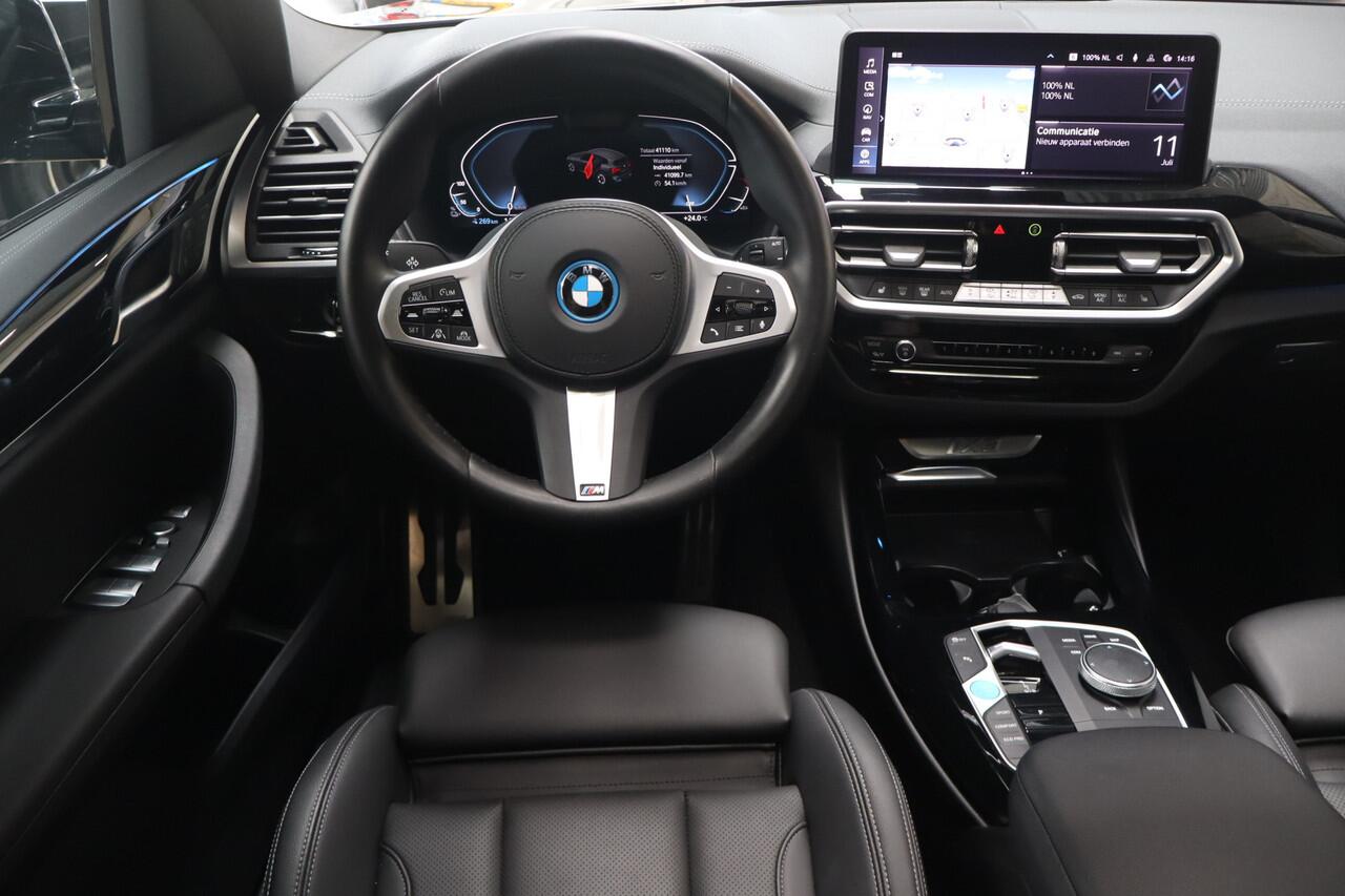 BMW X3 iX3 High Executive 80 kWh NL-Auto!! Pano-Dak I Leder I Elek.Stoelen