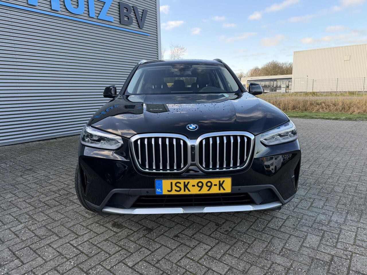 BMW X3 xDrive30e Executive Leer Trekhaak ACC Achteruitrijcamera 360 graden Camera Carplay Stuurwielverwarming
