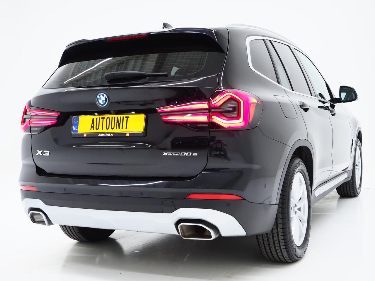 BMW X3 xDrive30e LCI 292PK | Leder | Sportstoelen | 360 | Stoelverwarming | DAB | Carplay