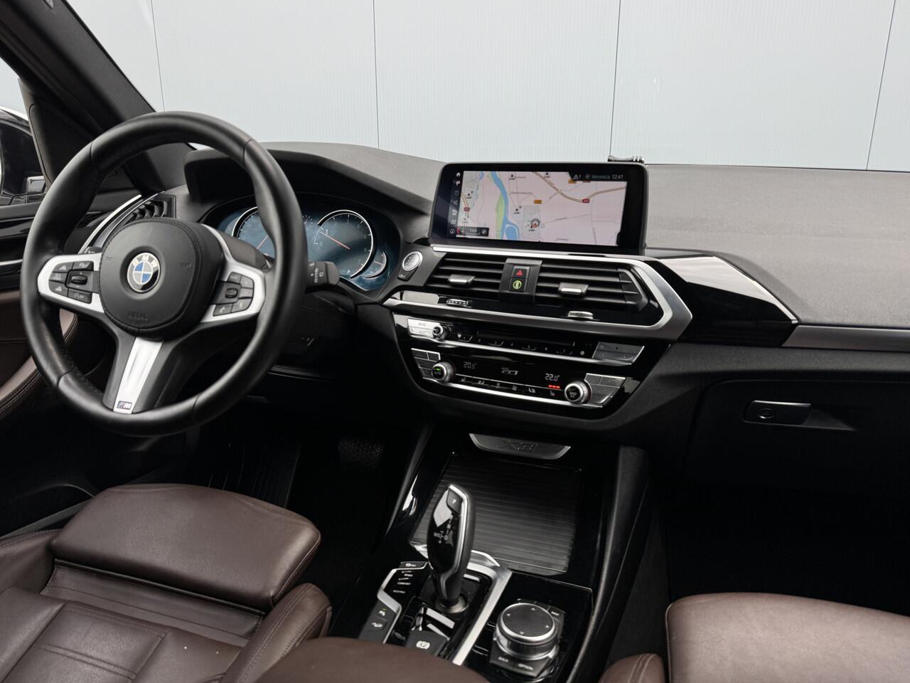 BMW X3 xDrive20i High Executive Leer/Camera/20inch.