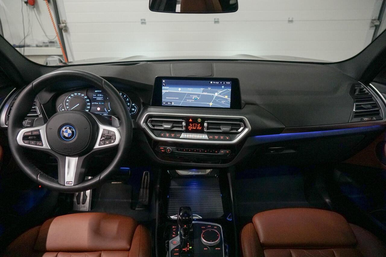 BMW X3 xDrive30e M-Sport | Panoramadak | Head Up | Tartufo leder