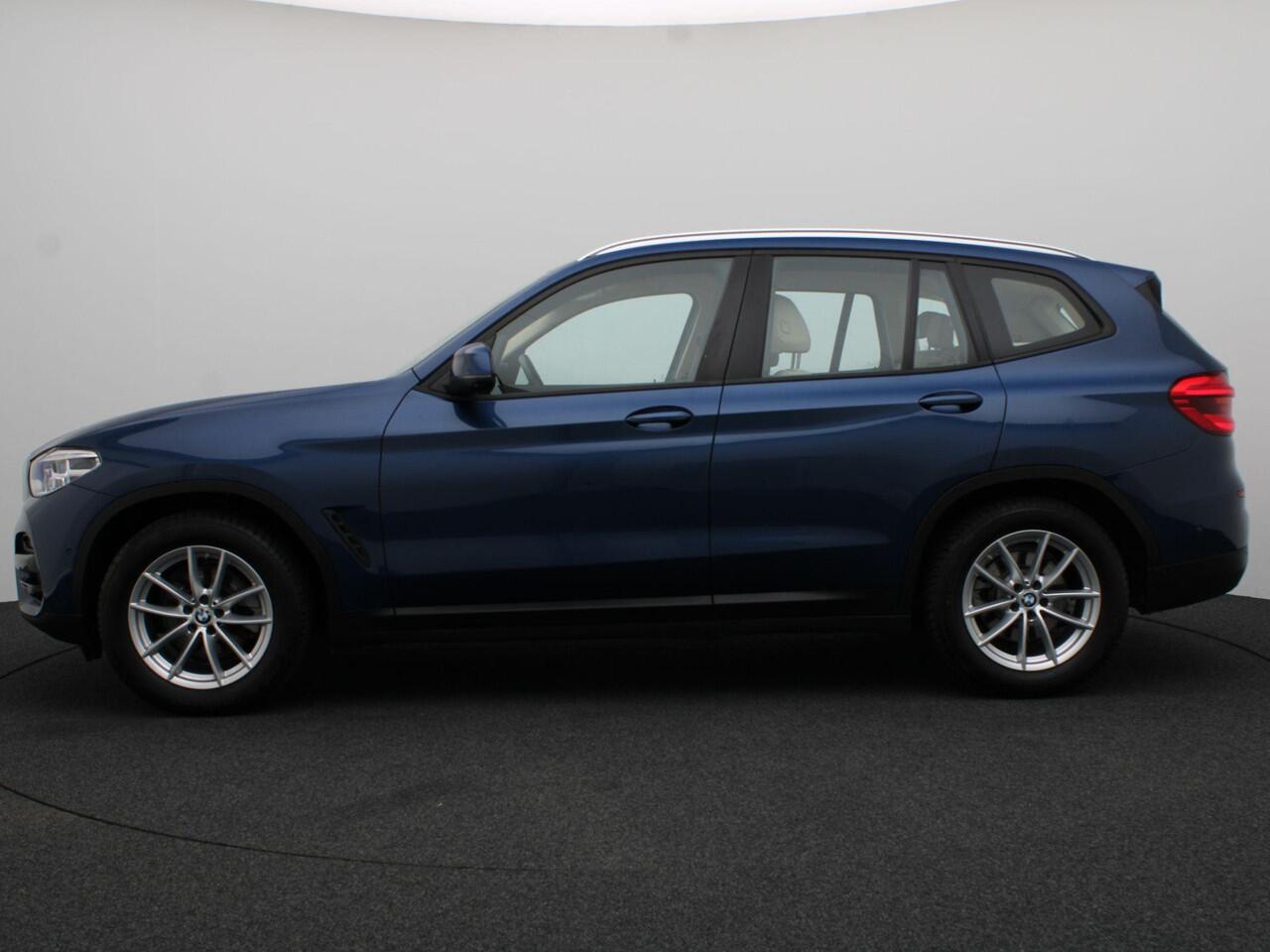 BMW X3 xDrive20i High Executive Edition | Driving Assistant Plus | Head-Up Display | Parking Pack | Elek. stoelen | 18"