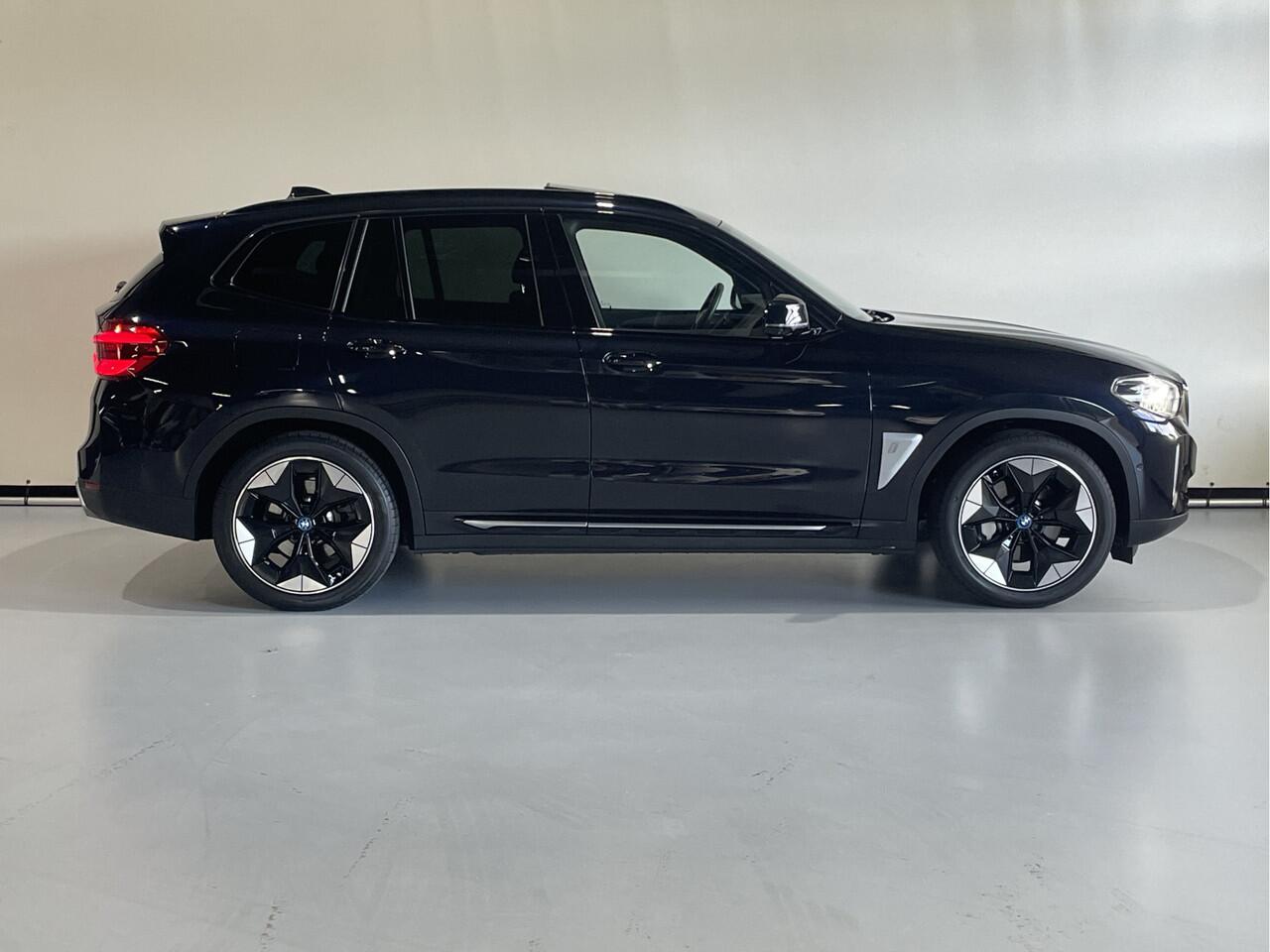 BMW X3 iX3 High Executive 80 kWh Pan Dak / Leder / Head Up / 360 CAM