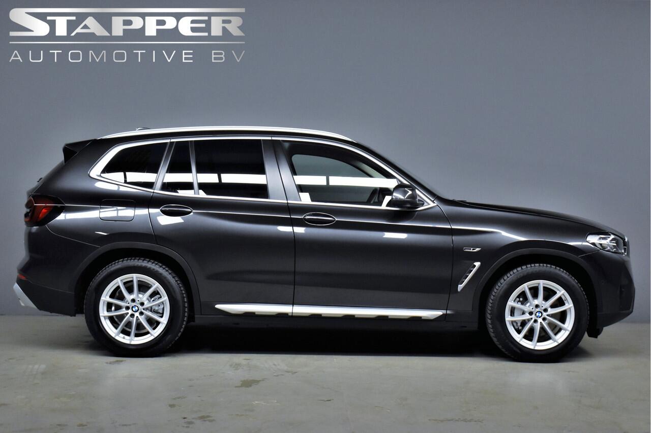 BMW X3 xDrive30e 292pk High Executive 1e Eig. Dealer OH Trekhaak/CarPlay/Camera/Navi/Led/Leer/Pdc/Lmv