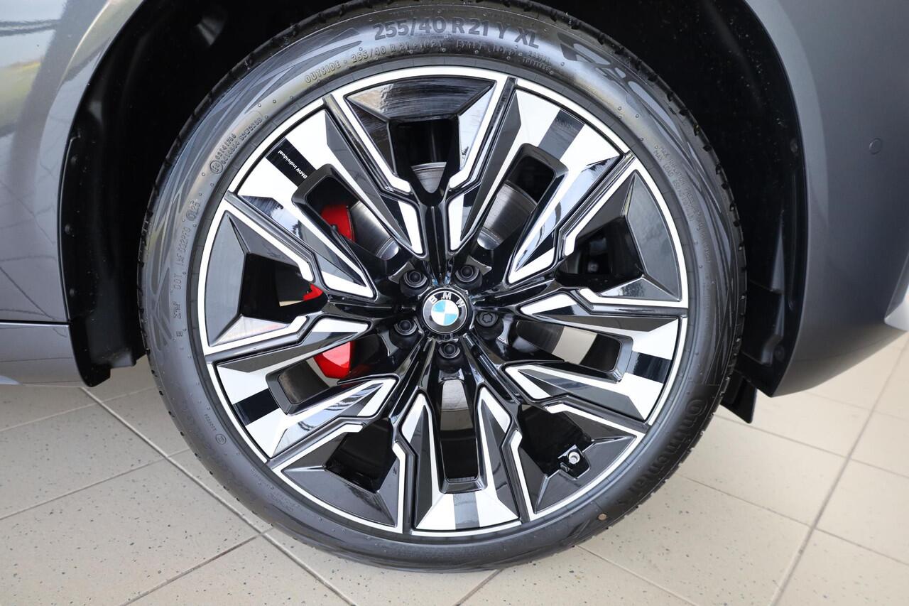 BMW X3 30e xDrive M Sportpakket Pro | Equipment Package Professional | Premium Pack