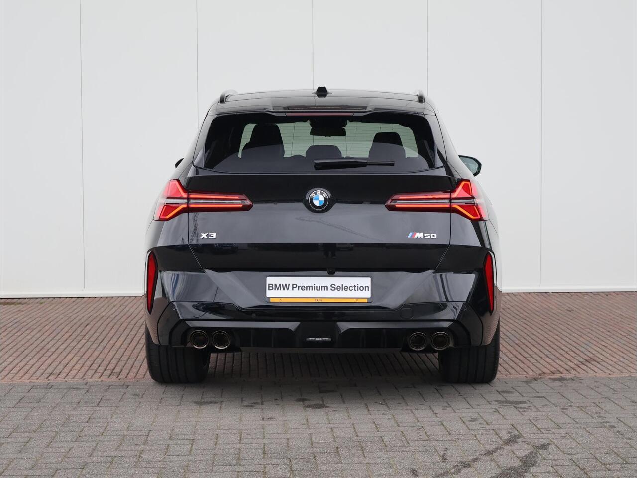 BMW X3 M50 M Sportpakket Pro/ Comfort Access/ Elektrische Trekhaak/ panoramadak/ Sportstoelen/ Stoelverwarming/ Harman-Kardon/ Driving Assistant Plus