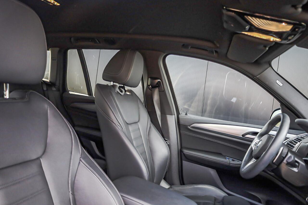 BMW X3 xDrive30e High Executive M-sport Stoelverwarming | Laser Led | Driving Assistant prof | Head-up Display | Stuurverwarming| 360 camera | trekhaak