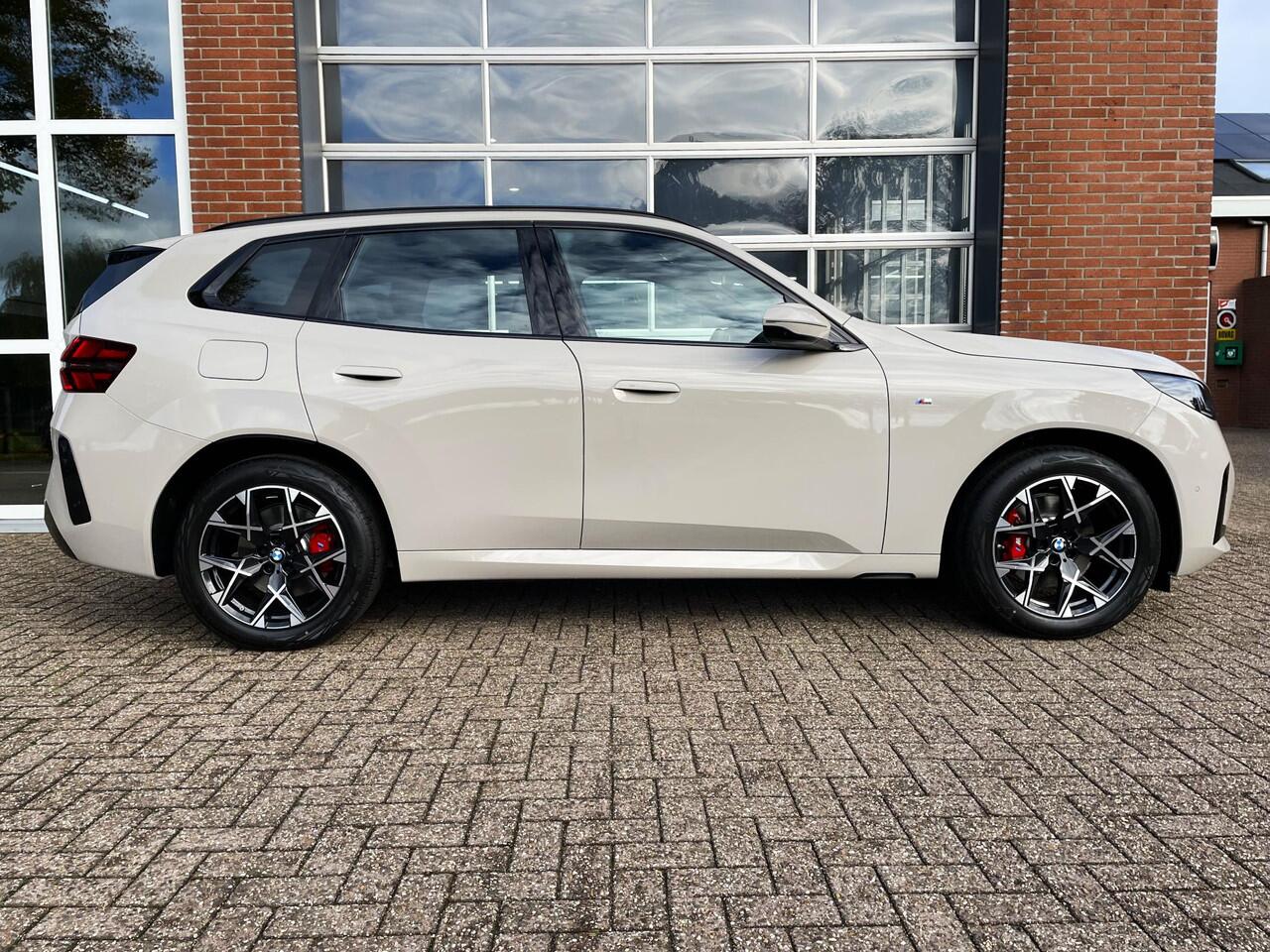 BMW X3 30e xDrive M-Sport Pro!