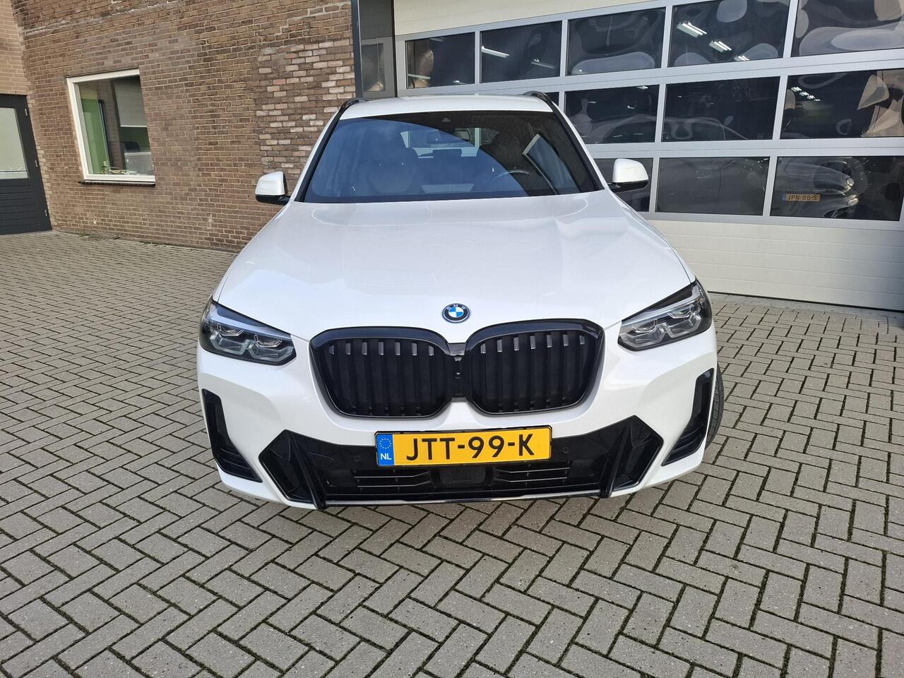 BMW X3 xDrive30eM FACE LIFT TREKHAAK