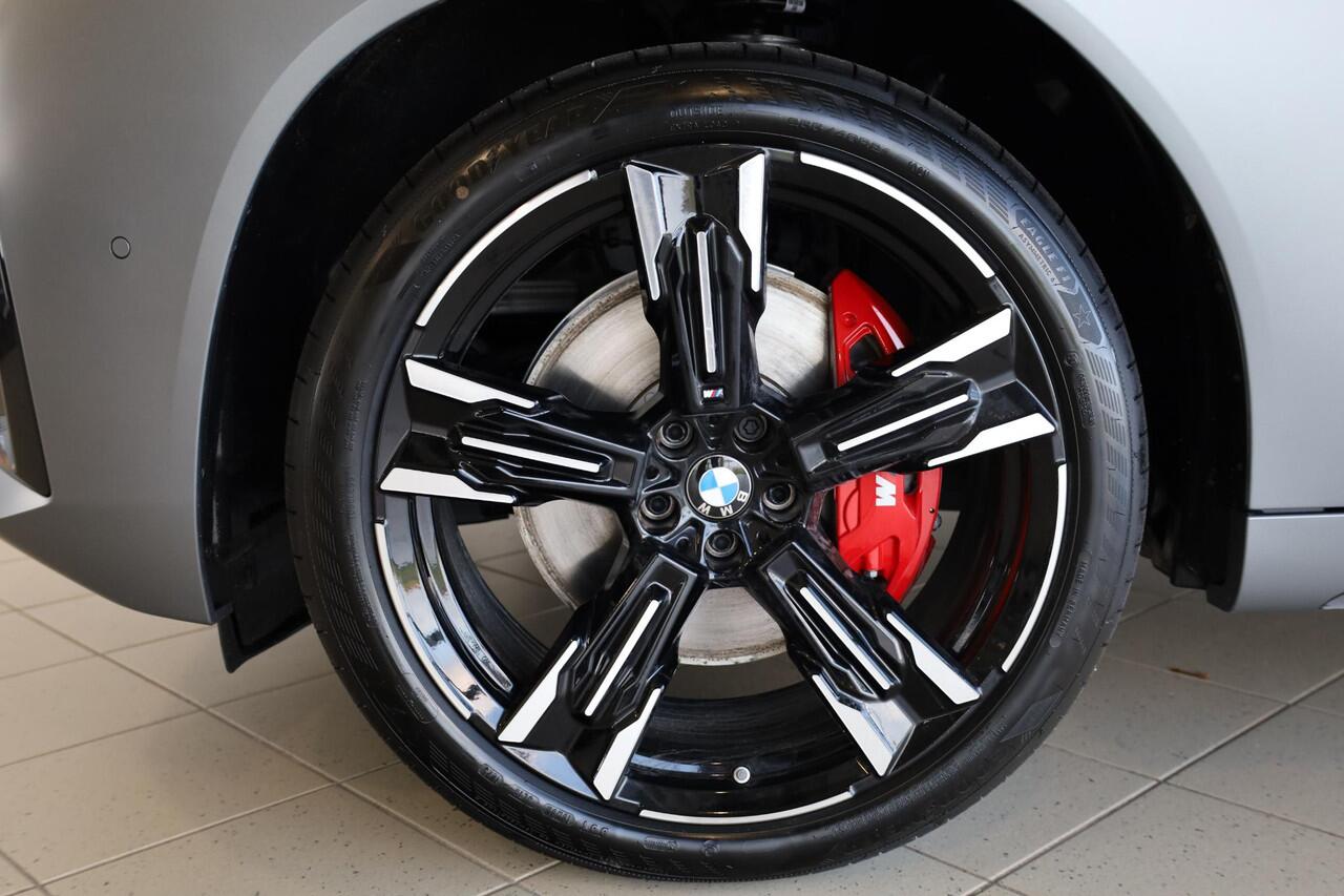 BMW X3 M50 M Sportpakket Pro | Panoramadak | Head-Up | Iconic Glow | Harman Kardon | Professional Pack | Comfort Pack | Adaptief Onderstel | Trekhaak | Adaptieve LED