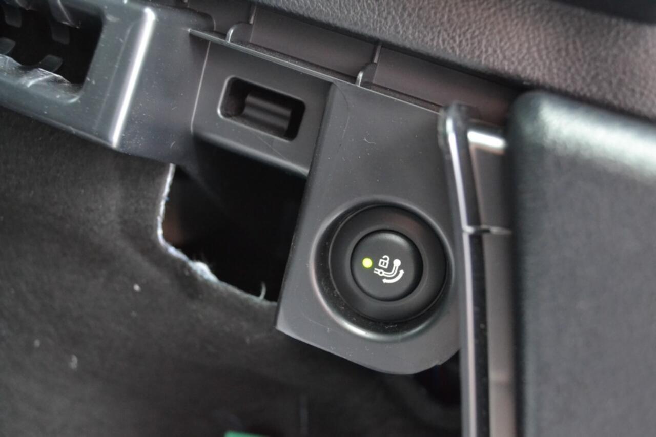 BMW X3 xDrive 30e M-Sport / Pano / HuD / Trekhaak