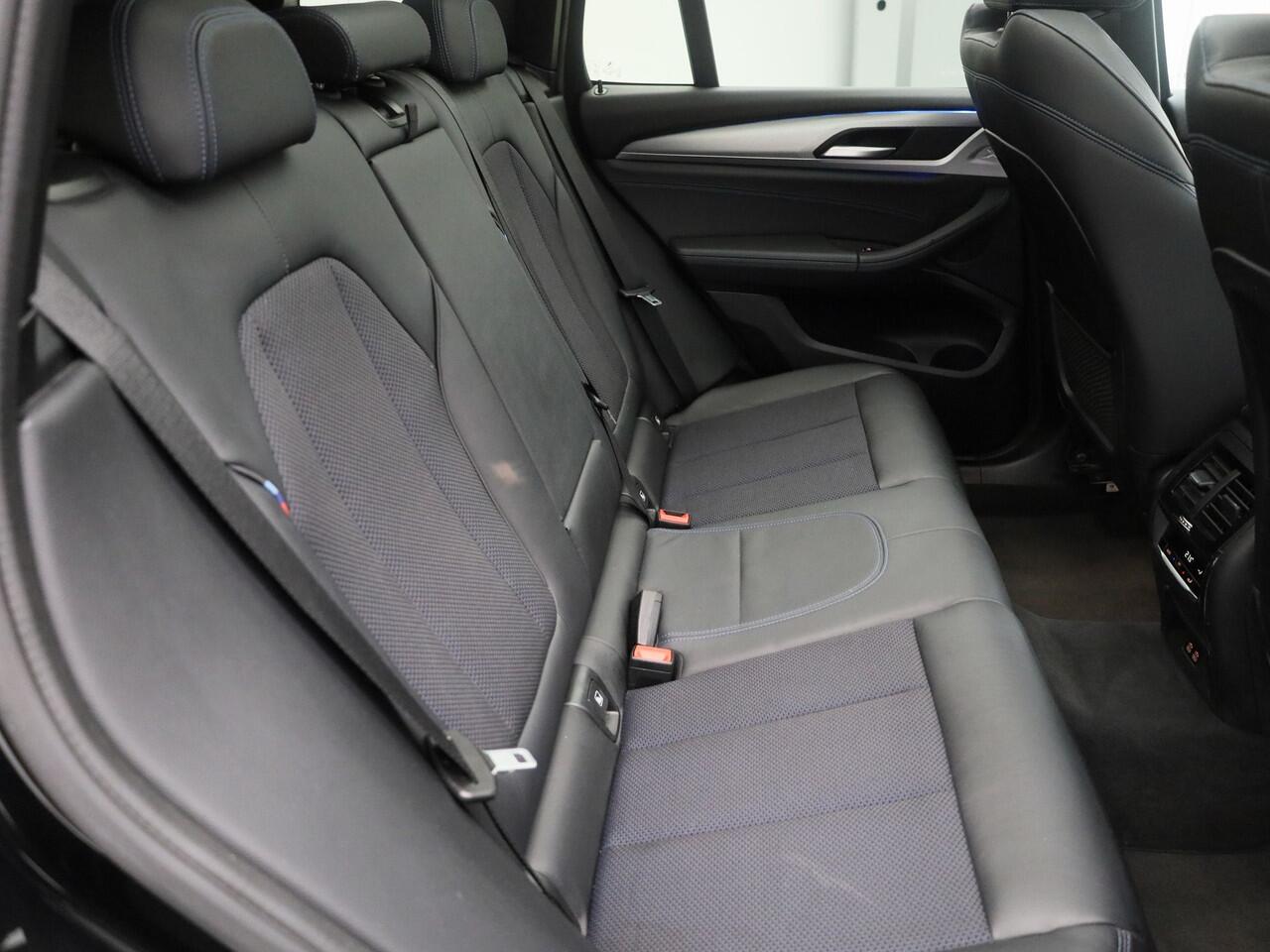 BMW X3 xDrive30e M-Sport | PANO | CAMERA | STOELVERWARMING