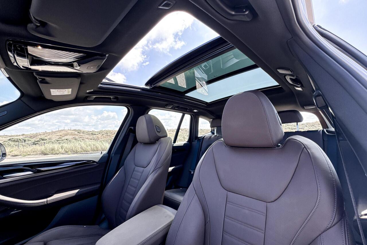 BMW X3 iX3 High Executive 80 kWh | Glazen Panoramadak | Harman Kardon | Stoelverwarming | Trekhaak |